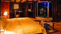 BARON II master cabin
